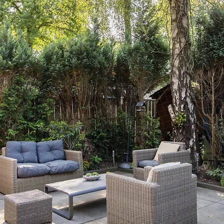 Сasa de vacaciones 78 M2 Luxe Bos Welness Private Barrelsauna And Hottub And Airco Voorthuizen