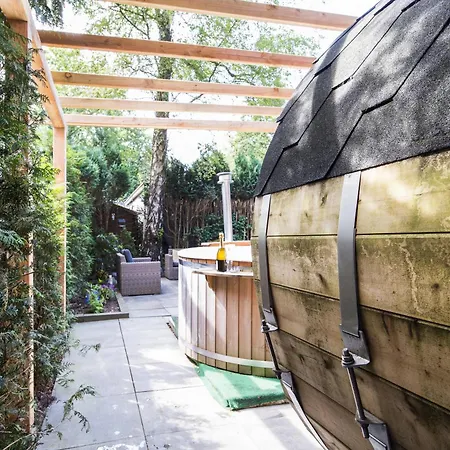 78 M2 Luxe Bos Welness Private Barrelsauna And Hottub And Airco