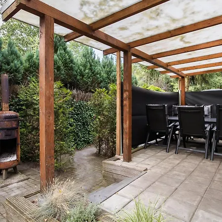 Сasa de vacaciones 78 M2 Luxe Bos Welness Private Barrelsauna And Hottub And Airco *