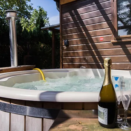 78 M2 Luxe Bos Welness Private Barrelsauna And Hottub And Airco *