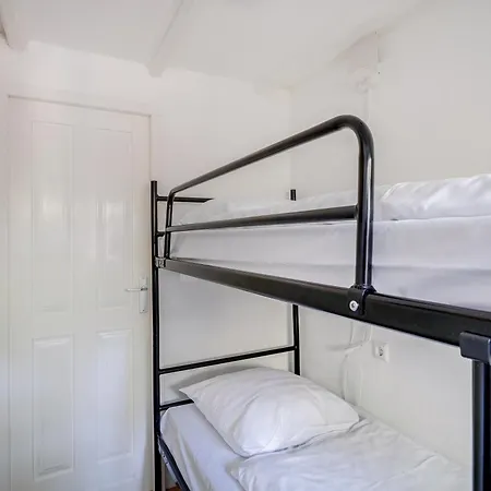 Nyaraló 78 M2 Luxe Bos Welness Private Barrelsauna And Hottub And Airco Voorthuizen