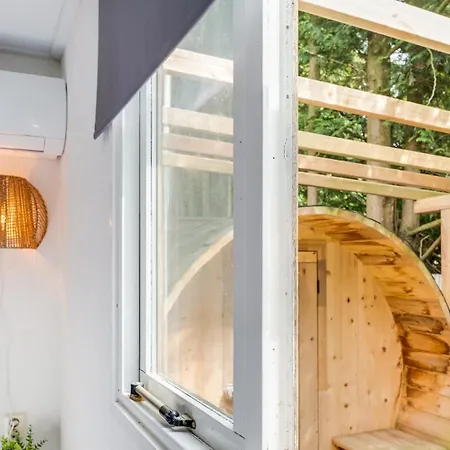 78 M2 Luxe Bos Welness Private Barrelsauna And Hottub And Airco * Voorthuizen