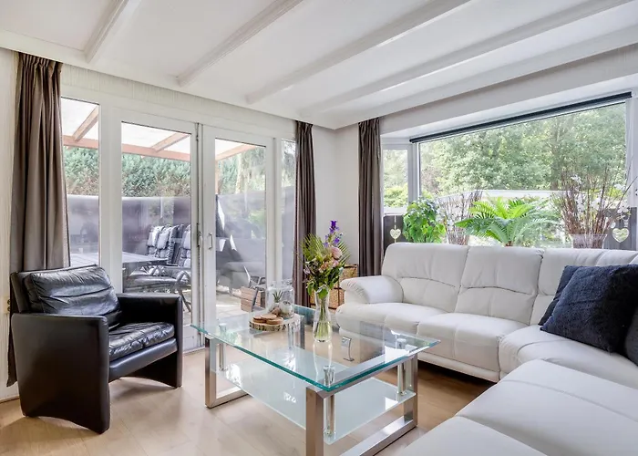 Semesterbostad 78 M2 Luxe Bos Welness Private Barrelsauna And Hottub And Airco